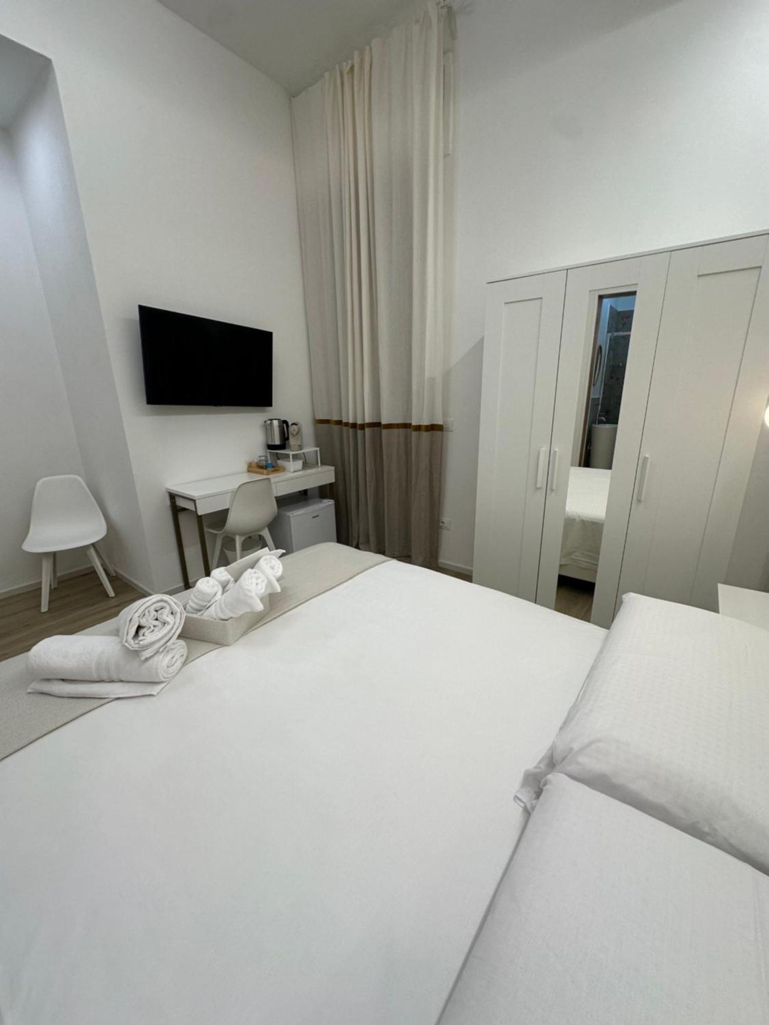 Center Rooms La Spezia Exterior foto